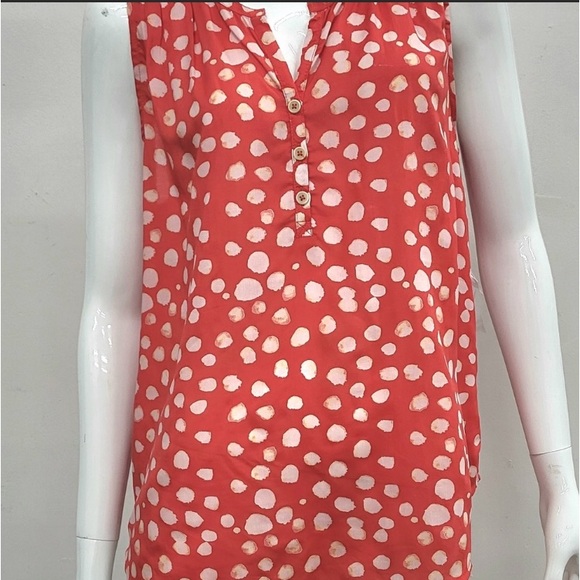 NEW! VELVET by Graham & Spencer Medium FEBE Sleeveless Blouse RED PINK Ivory Dot - Picture 3 of 5